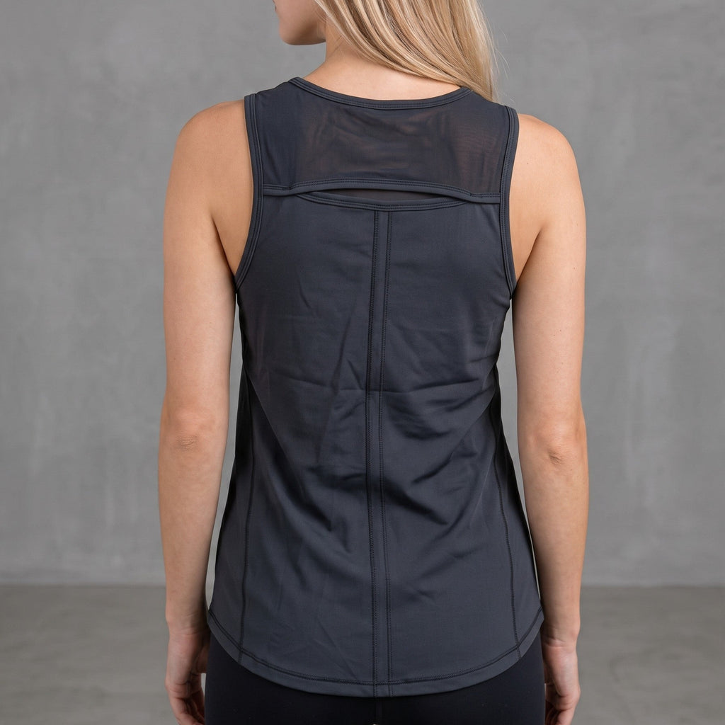 Lightweight and quick-drying women's sports top